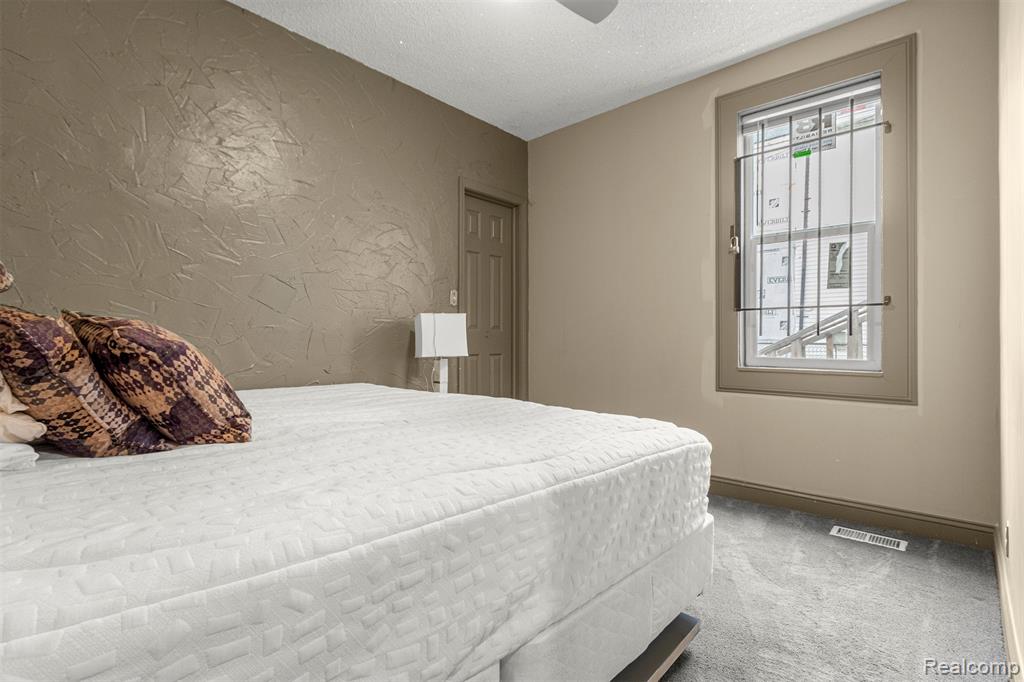 12001 Saint Aubin Street, Hamtramck, MI 48212 — Photo 31