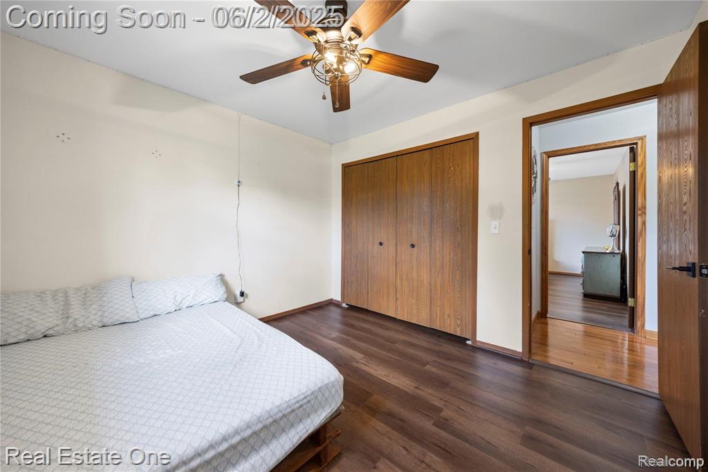 40252 Kraft Drive, Sterling Heights, MI 48310 — Photo 17