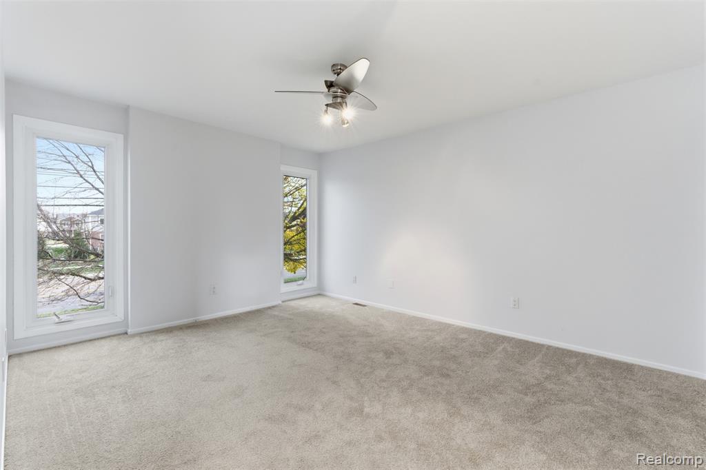5186 E 14 Mile Road, Warren, MI 48092 — Photo 18