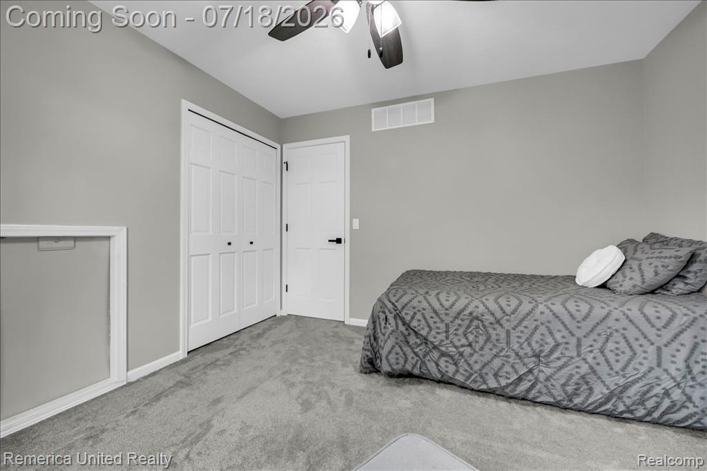 9438 Deer Creek Court, Brighton, MI 48114 — Photo 34