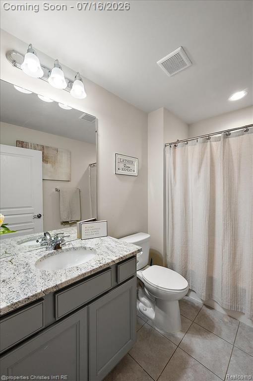 50026 Alden, Canton, MI 48188 — Photo 31