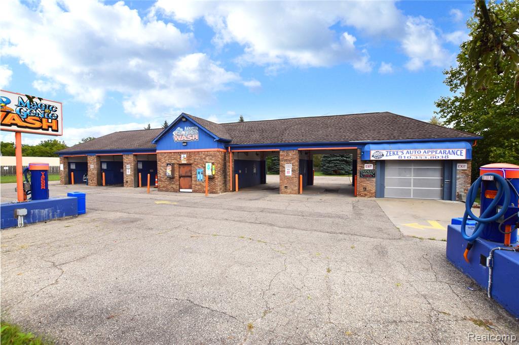 5069 Fenton RD Road, Flint, MI 48507