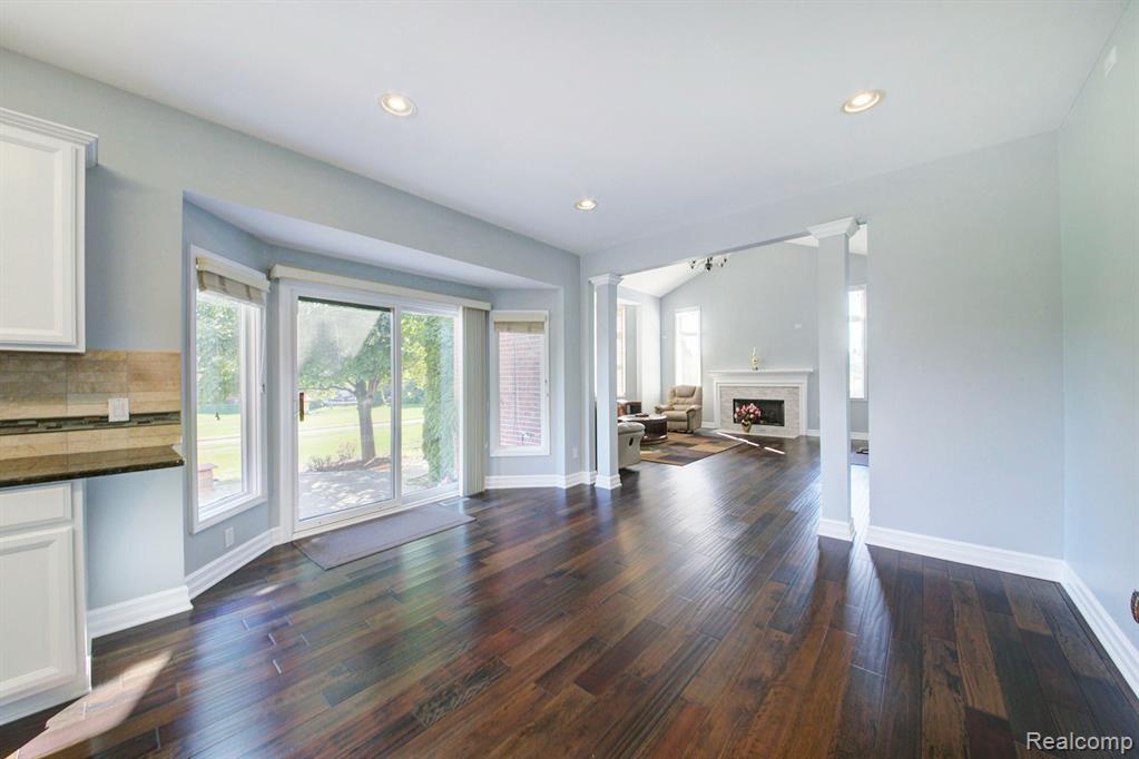 49169 Founders Court, Canton, MI 48187 — Photo 17