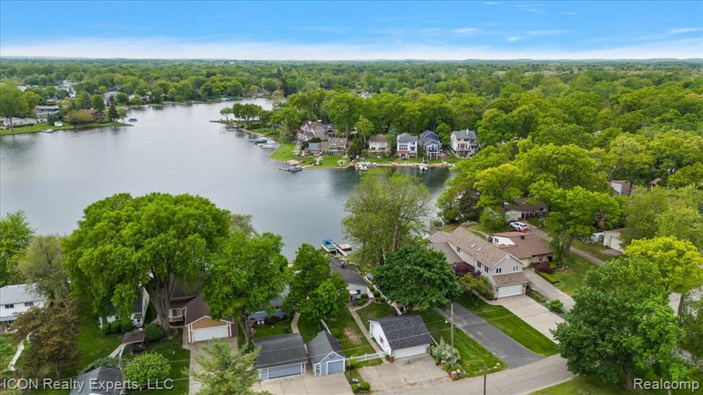 8569 COOLEY BEACH Drive, White Lake, MI — Photo 6