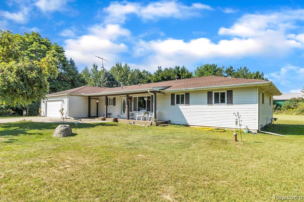 5236 W WILSON Road, Clio, MI 48420 — Photo 4