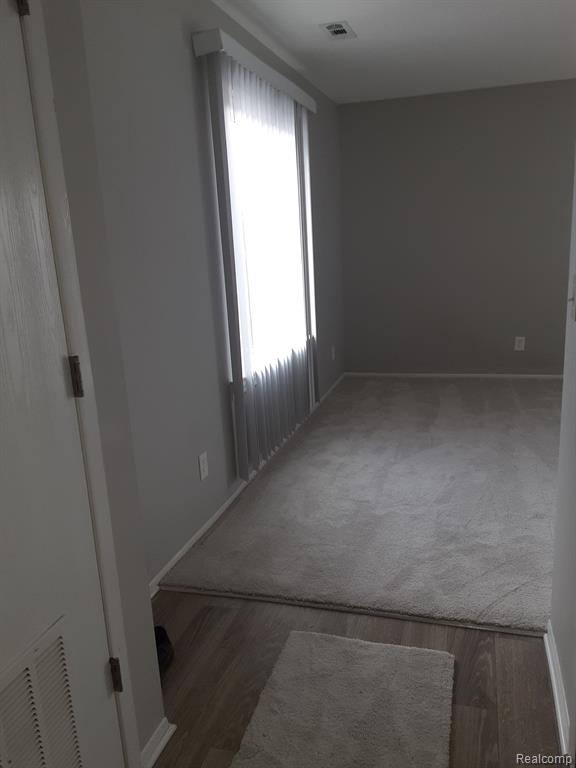 4712 E 10 MILE Road, Warren, MI 48091 — Photo 3