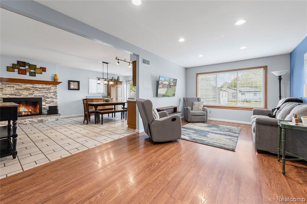 7060 Bunkerhill Lane, Canton, MI 48187 — Photo 8