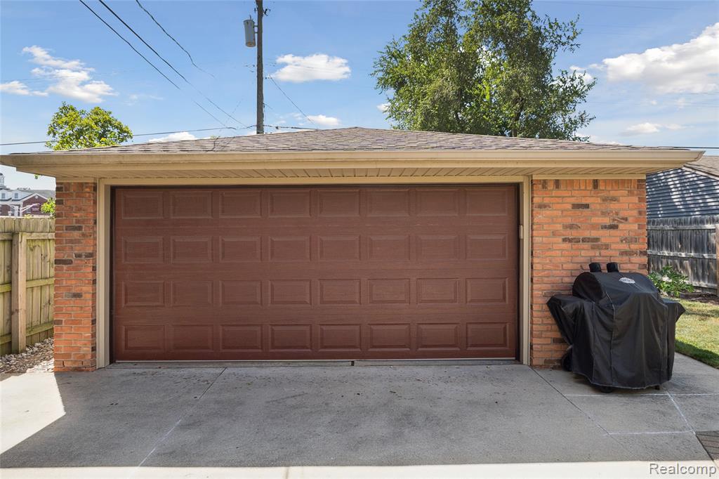4241 Cooper Avenue, Royal Oak, MI 48073 — Photo 33