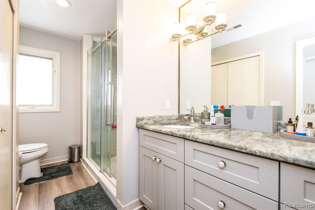 41924 ALDEN Drive, Clinton Twp, MI 48038 — Photo 40
