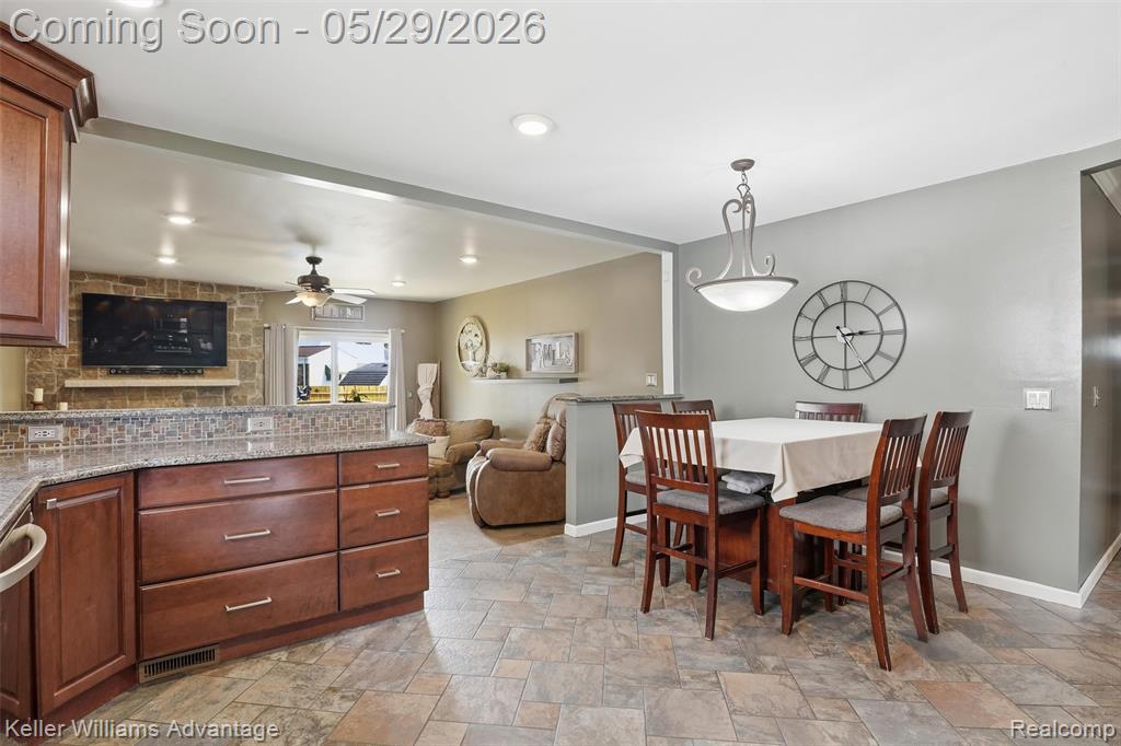 42505 Saltz Road, Canton, MI 48187 — Photo 8