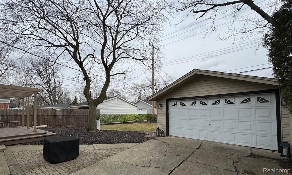 652 SHENANDOAH Drive, Clawson, MI — Photo 5