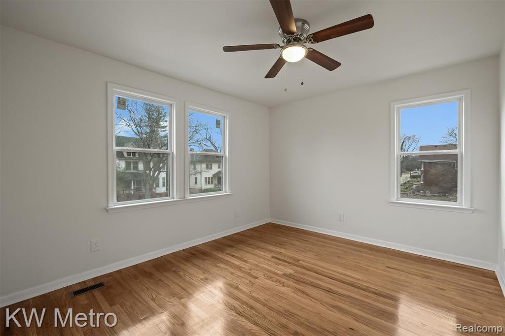 120 Tuxedo Street, Highland Park, MI 48203 — Photo 21