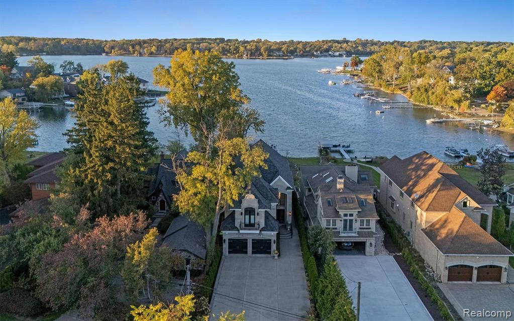 2390 Walnut Lake Road, West Bloomfield, MI 48323 — Photo 48