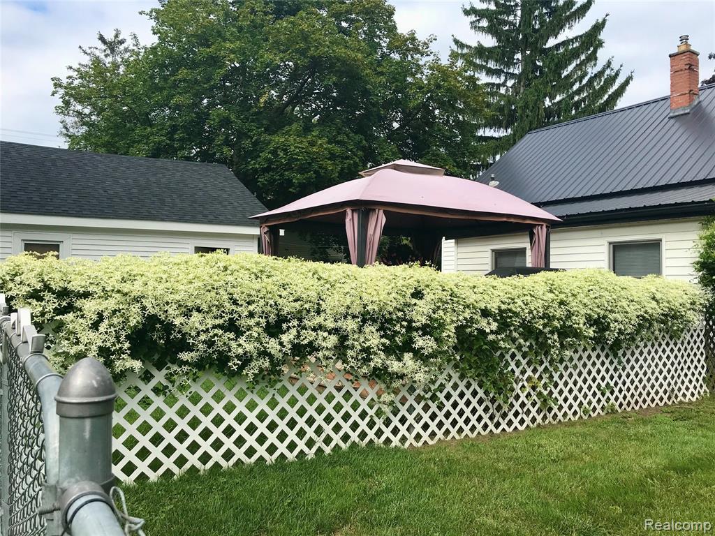10444 Quirk Road, Van Buren, MI 48111 — Photo 34