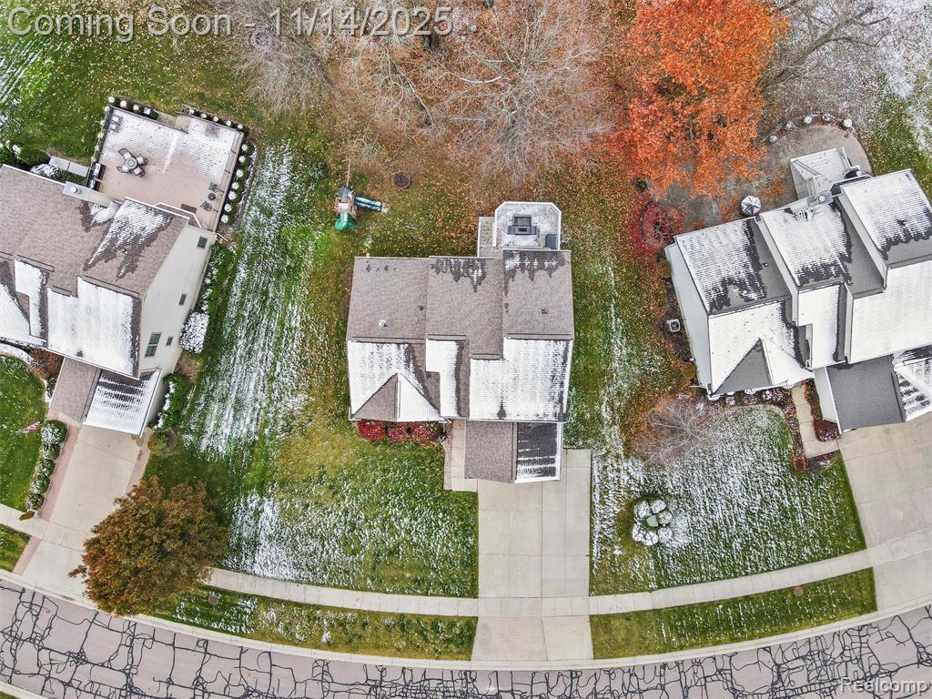 2397 Lorraina Lane, Hartland, MI 48353 — Photo 6