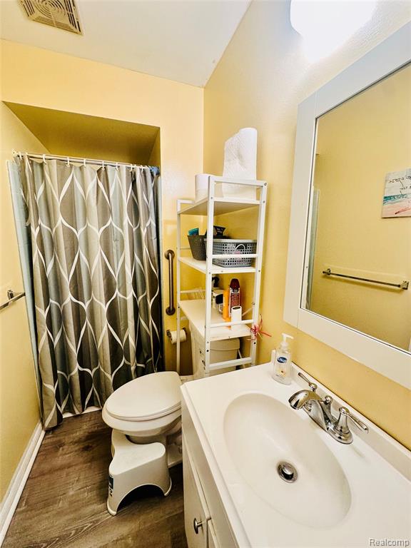 26321 Burg Road, Warren, MI 48089 — Photo 24