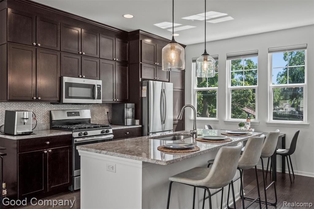 509 Midland Boulevard, Royal Oak, MI 48073 — Photo 7