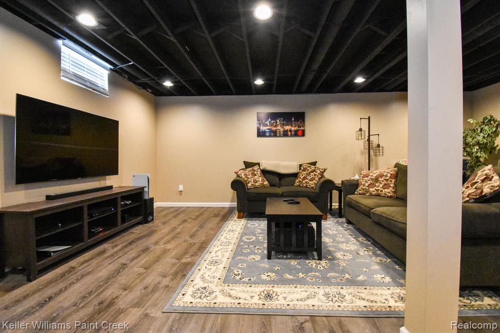 51405 CAROLINE Drive, Chesterfield, MI 48047 — Photo 50