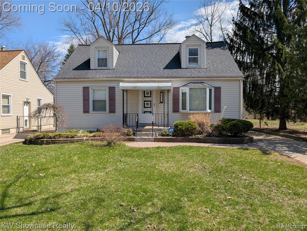 85 Riviera Terrace, Waterford, MI 48328 — front exterior