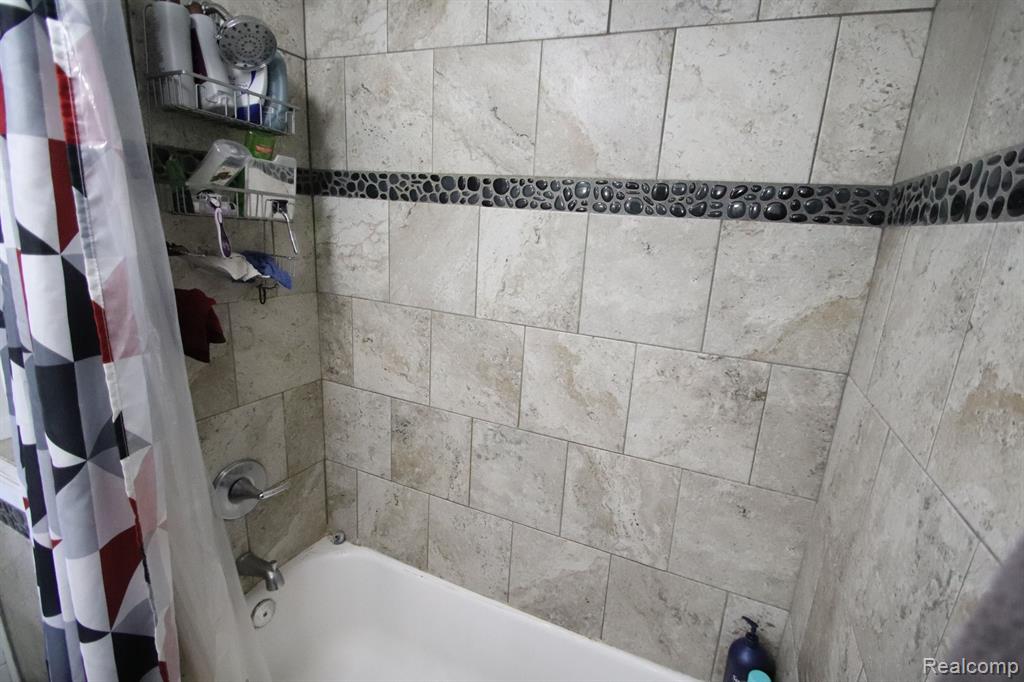 230 CEDARHURST, Highland Park, MI 48203 — Photo 34