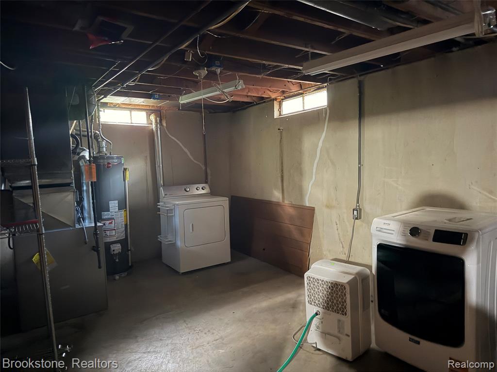 413 Forest Street, Westland, MI 48186 — Photo 17