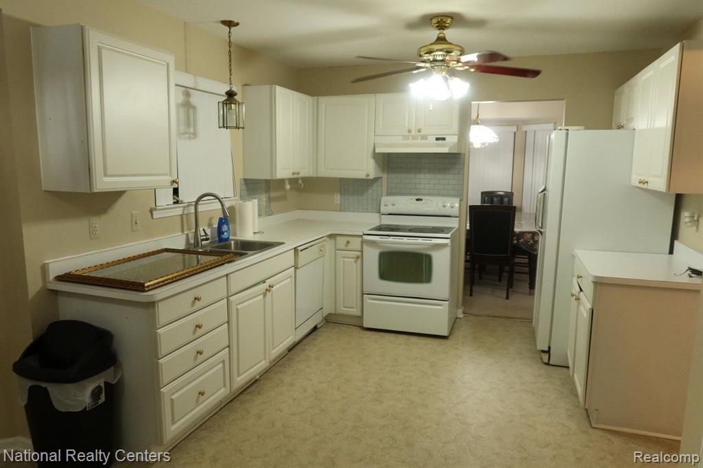 8373 Jefferson Court, Warren, MI 48093 — Photo 7
