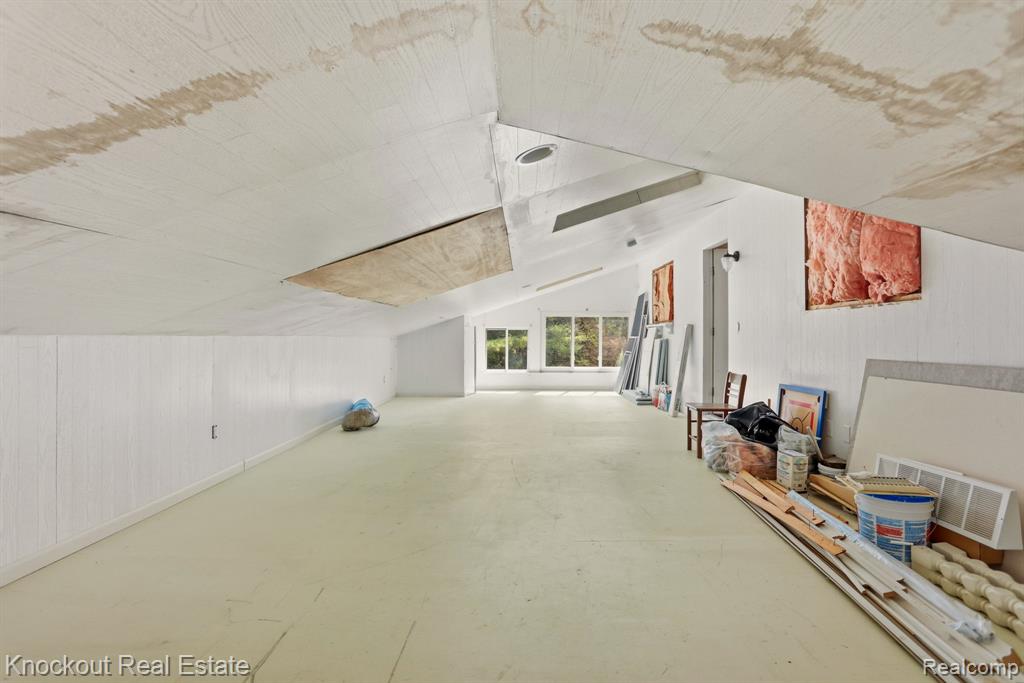 9239 Lange Road, Birch Run, MI 48415 — Photo 43