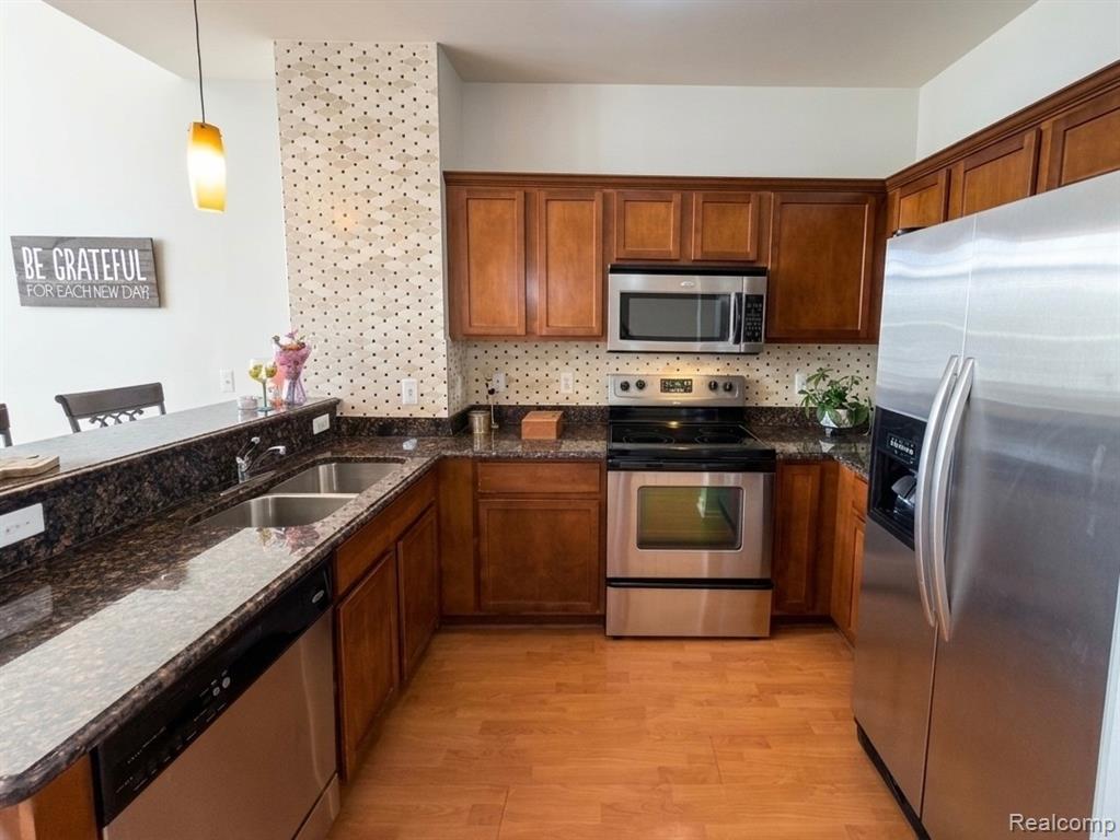5151 PARSLEY Drive, #33, Shelby Twp, MI 48316 — Photo 6