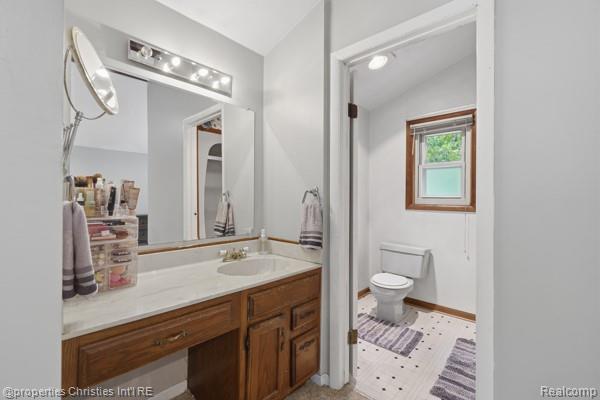 6884 Aeroview Street, West Bloomfield, MI 48324 — Photo 27