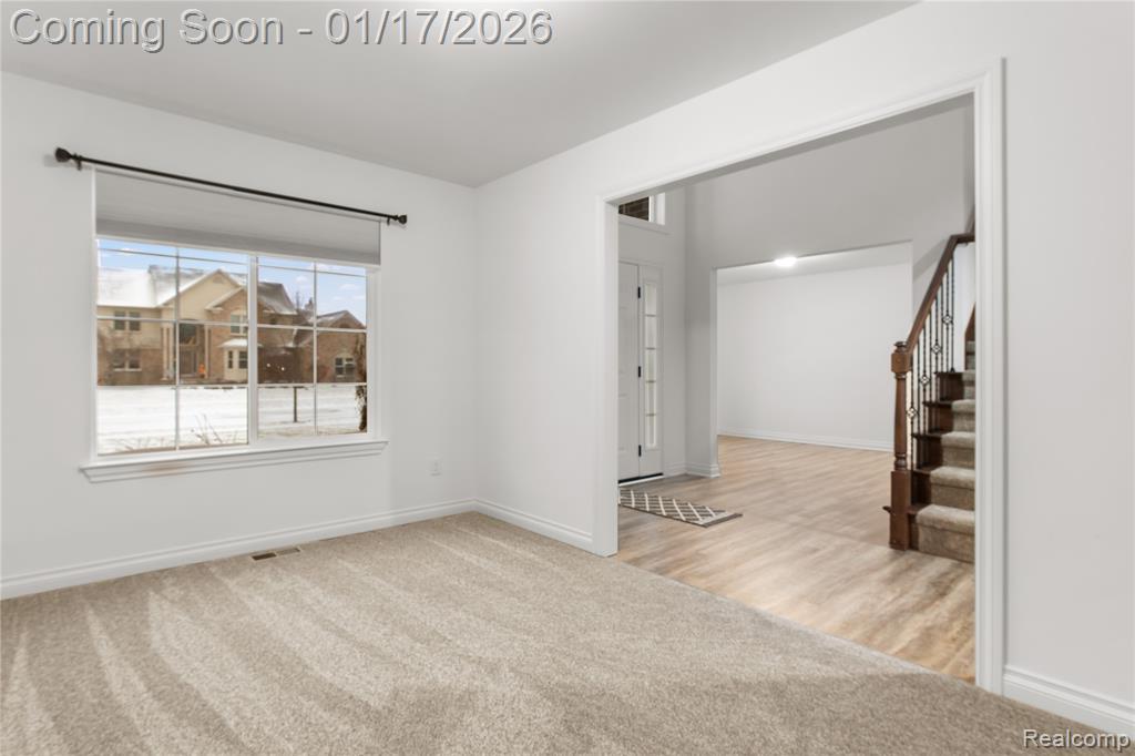 32363 Adam Brown Drive, Rockwood, MI — Photo 12