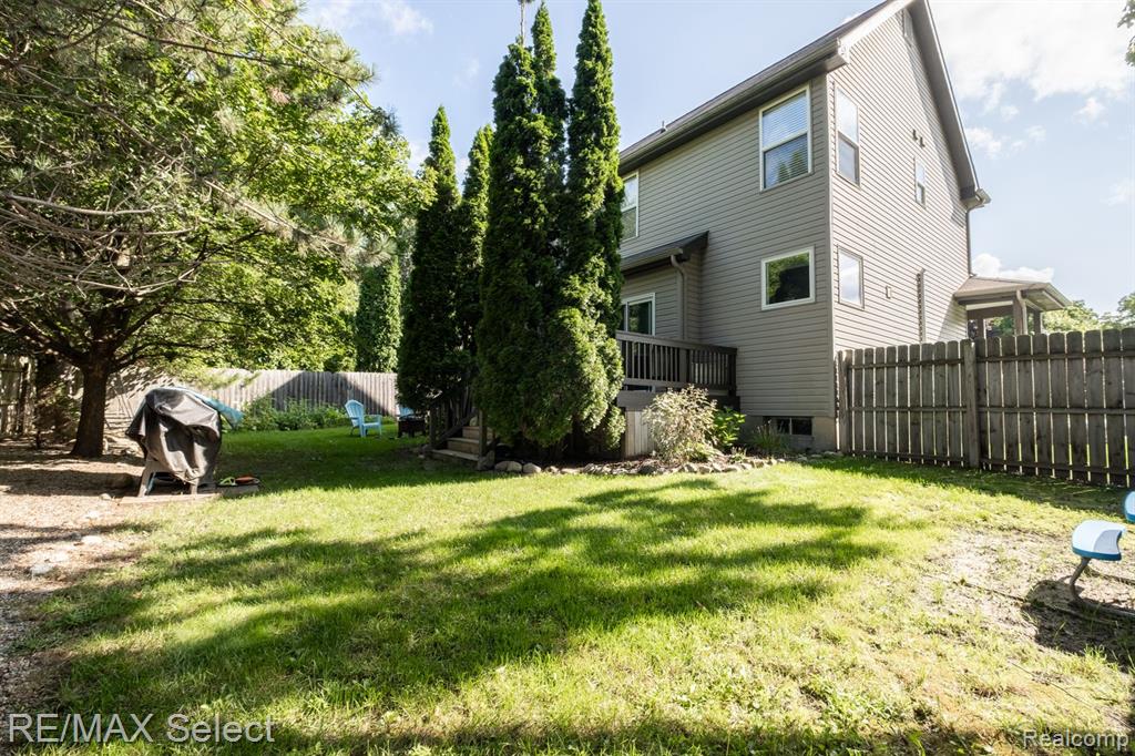 15242 Weller Court, Holly, MI 48442 — Photo 34