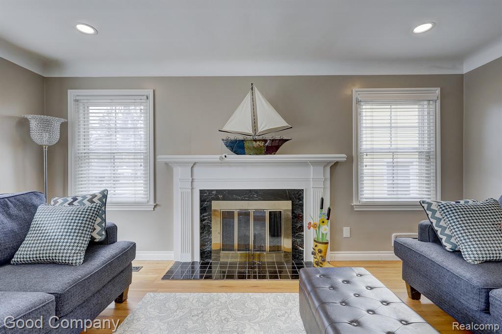 924 Marywood Drive, Royal Oak, MI 48067 — Photo 4