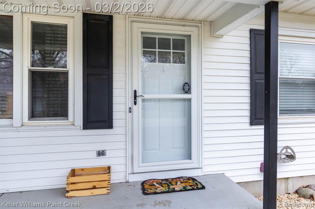11346 Stoney Brook Drive, Grand Ledge, MI 48837 — Photo 7