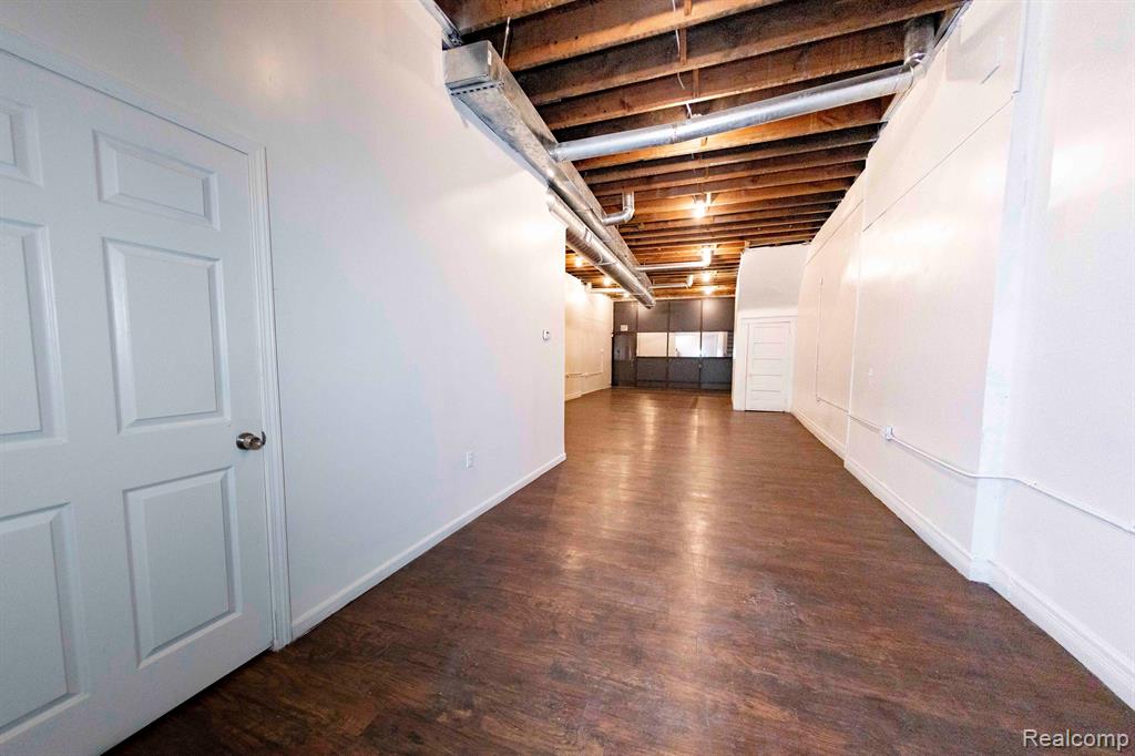 14536 E JEFFERSON Avenue, Detroit, MI 48215 — Photo 4