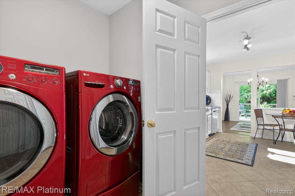 540 Snowfall Court, Howell, MI 48843 — Photo 17