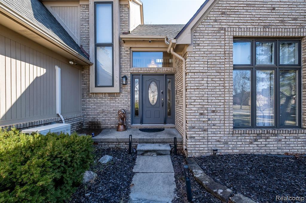 41924 ALDEN Drive, Clinton Twp, MI 48038 — Photo 6