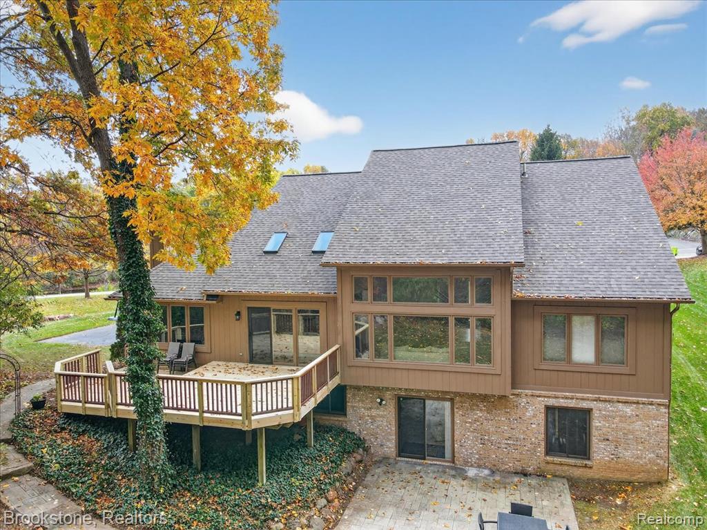 9748 Forest Ridge Drive, Clarkston, MI 48348 — Photo 5