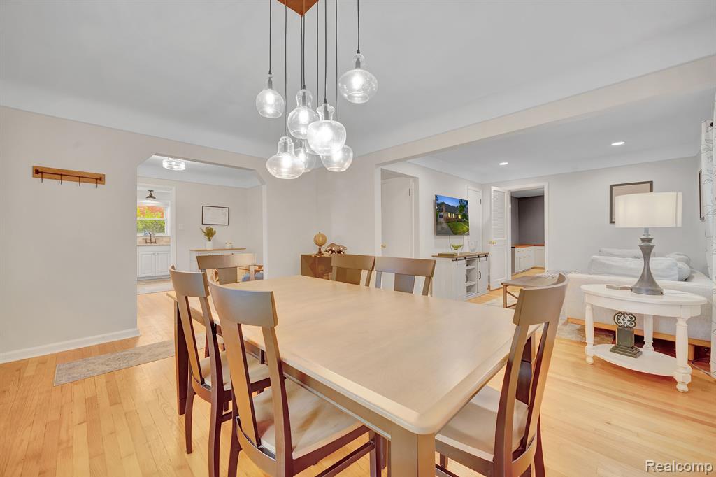 4423 Groveland Avenue, Royal Oak, MI 48073 — Photo 15