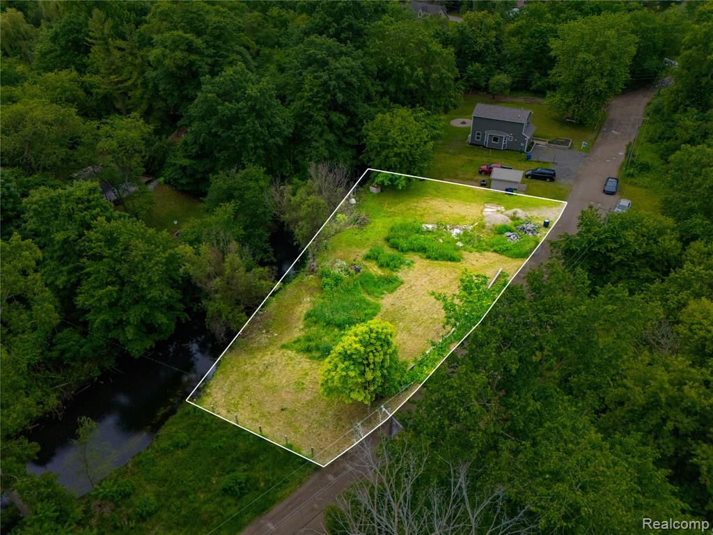 9731 Portage Trail, White Lake, MI — Photo 4