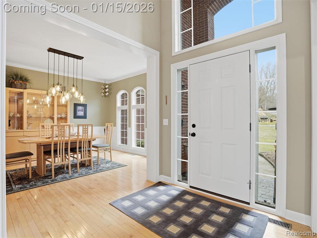 8249 Brookstone Lane, Clarkston, MI 48348 — Photo 6