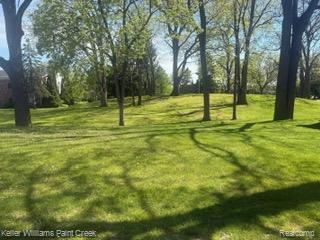 433 Fox Hills Drive S, Bloomfield Hills, MI 48304 — Photo 20