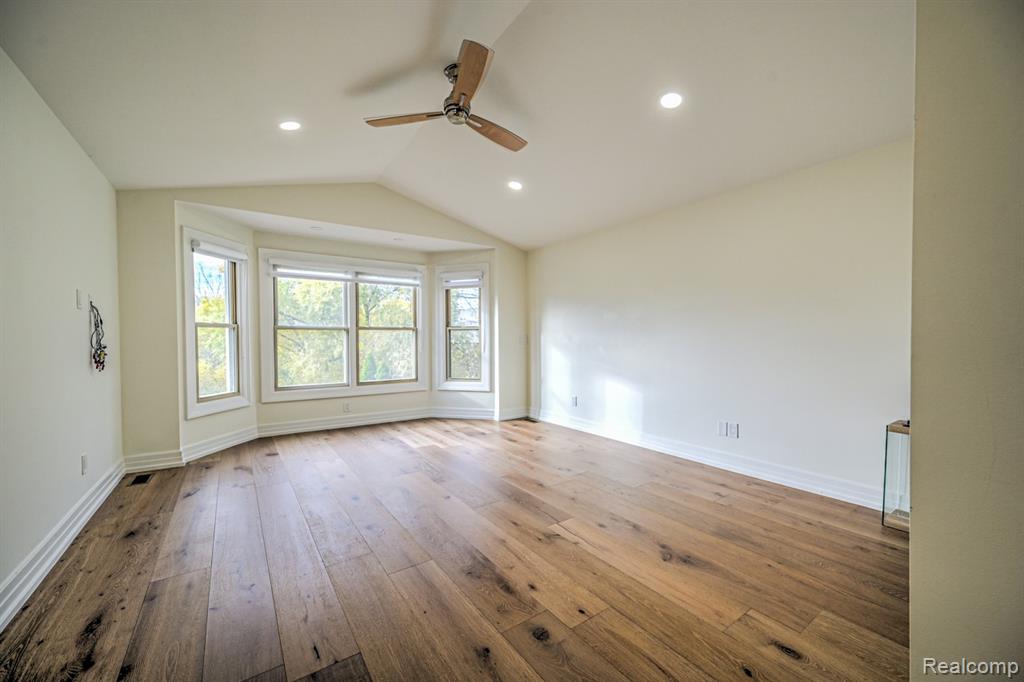 7418 Rafford Lane, West Bloomfield, MI — Photo 32