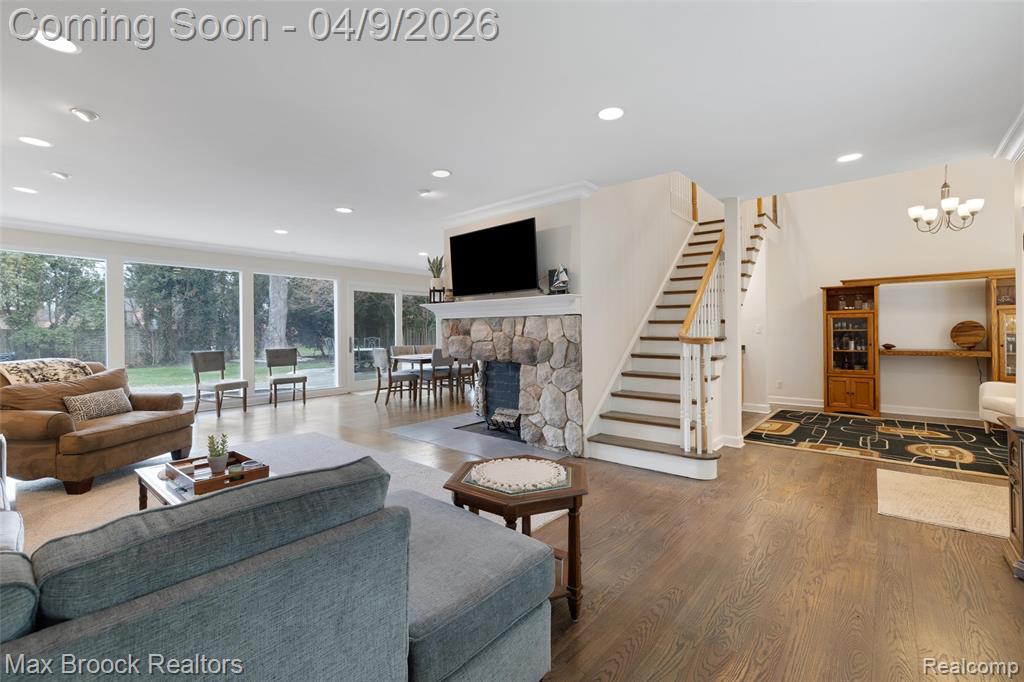 73 Hawthorne Road, Grosse Pointe Shores, MI 48236 — Photo 7