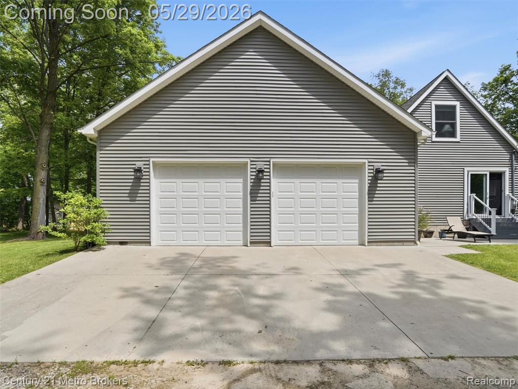 11447 N Latson Road, Linden, MI 48451 — Photo 36