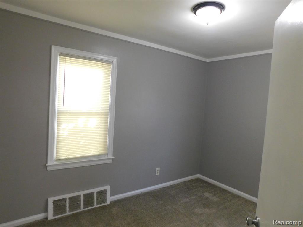 8222 COOLIDGE, Center Line, MI 48015 — Photo 8
