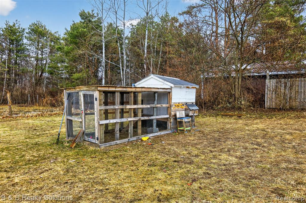 3280 Waltan Road, Vassar, MI 48768 — Photo 32
