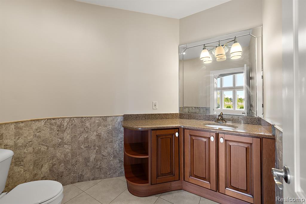 66701 NOTRE DAME Boulevard, Washington, MI 48095 — Photo 49