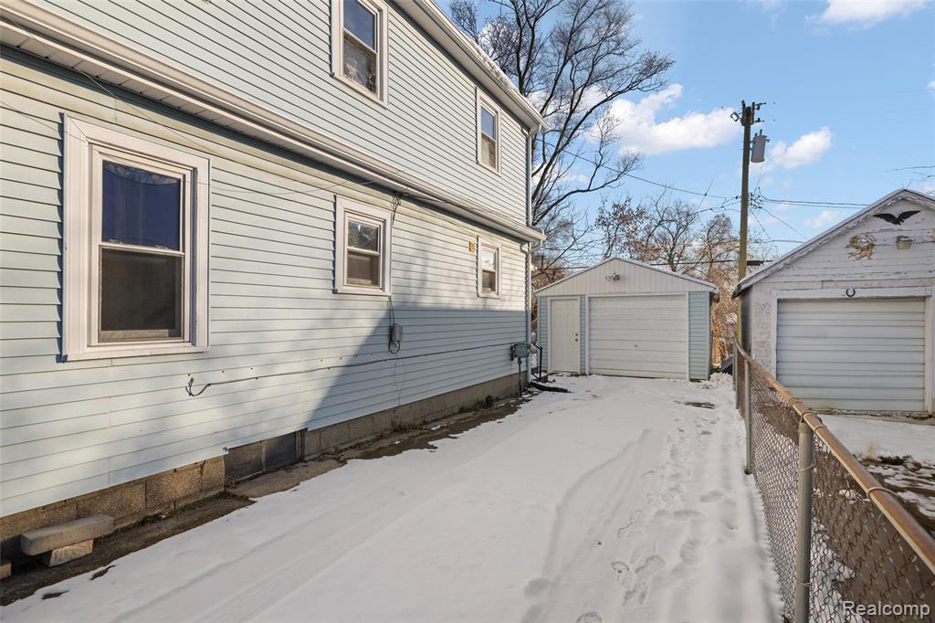 45 N Merrimac Street, Pontiac, MI 48340 — Photo 46