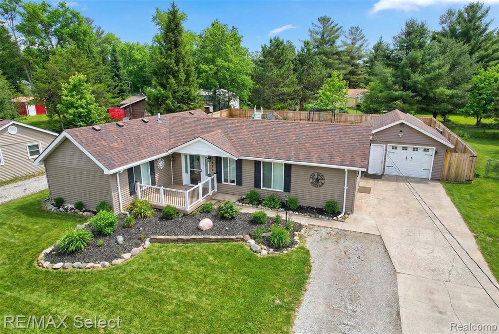 1652 Higgins Road, St. Helen, MI 48656 — Photo 3