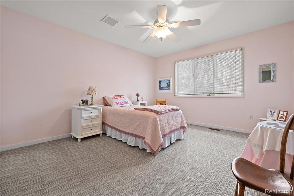 4539 Middleton Court, West Bloomfield, MI, 48323